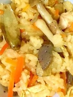 炊飯器の説明書に載っていた炊き込みご飯!-レシピのメイン写真