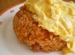 しっかり味のチキンライスで✿オムライス-レシピのメイン写真