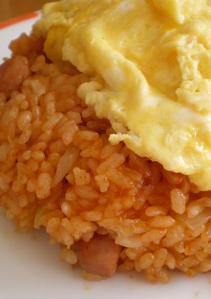 しっかり味のチキンライスで✿オムライス-レシピのメイン写真