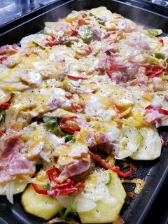ホットプレートでじゃがいもピザ-レシピのメイン写真
