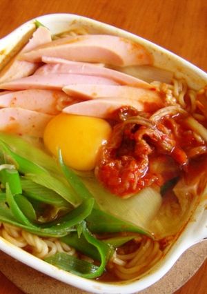 おさかなのソーセージ入りチゲら～めん-レシピのメイン写真