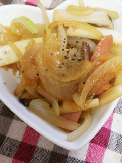 朝食に♪パパっとエリンギウインナー炒め-レシピのメイン写真