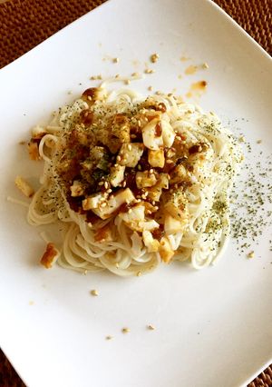 食べるラー油で簡単和えそうめん-レシピのメイン写真