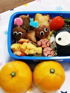 なんちゃって…まっくろくろすけ弁当♪-レシピのメイン写真