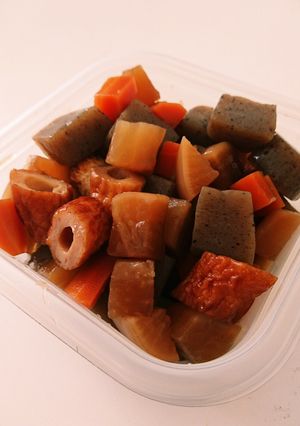 こんにゃく大根竹輪の煮物-レシピのメイン写真