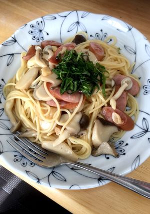 きのことソーセージの醤油バターパスタ-レシピのメイン写真