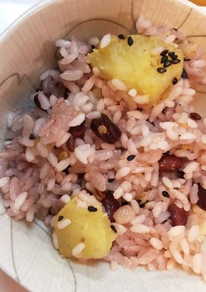さつまいも入りお赤飯 むくみ解消に♡-レシピのメイン写真