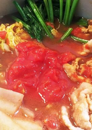 レモン塩でいただく☆変わり種トマト紅茶鍋-レシピのメイン写真