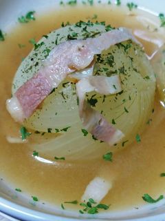 ほっこり(๑^ ^๑)丸ごと玉ねぎスープ-レシピのメイン写真