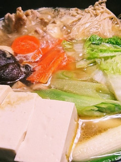 旨ウマ♪カラダぽかぽか生姜風味の寄せ鍋-レシピのメイン写真
