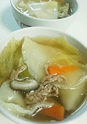 餃子の皮で野菜たっぷりワンタン風スープ♪-レシピのメイン写真