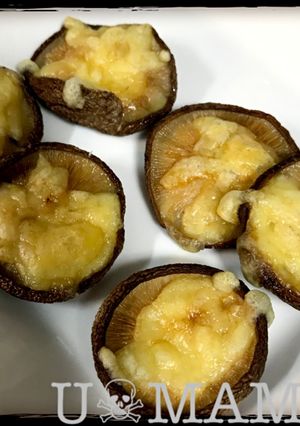 しいたけの醤油バター焼き~チーズのせ~-レシピのメイン写真