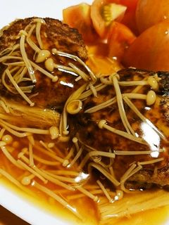 簡単豆腐ハンバーグ☆キノコあんかけソース-レシピのメイン写真