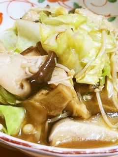 ご飯がススム♪キャベツとキノコの中華炒め-レシピのメイン写真