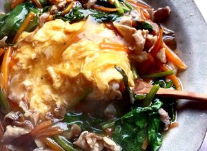 簡単！肉野菜たっぷり天津飯風丼-レシピのメイン写真
