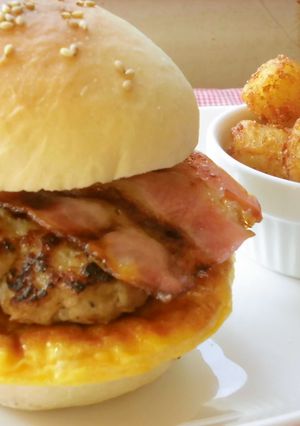 ベーコンオムレツ☆バーガー！-レシピのメイン写真