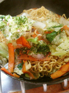 最速の野菜いりインスタント焼きそば-レシピのメイン写真