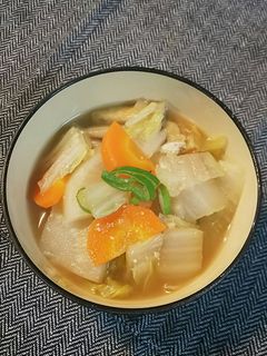 野菜たっぷりしみしみ白菜のお味噌汁-レシピのメイン写真