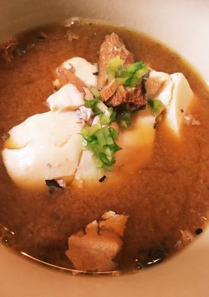 ゆし豆腐とサバ缶のみそ汁-レシピのメイン写真