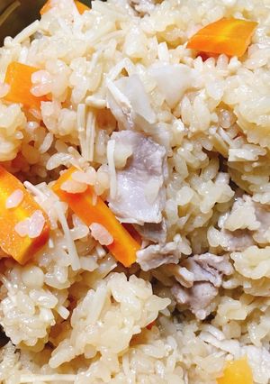 豚肉 きのこ 炊き込みご飯 簡単 qc-レシピのメイン写真