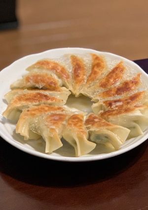 簡単！パリパリ羽根つきジューシー餃子♡-レシピのメイン写真