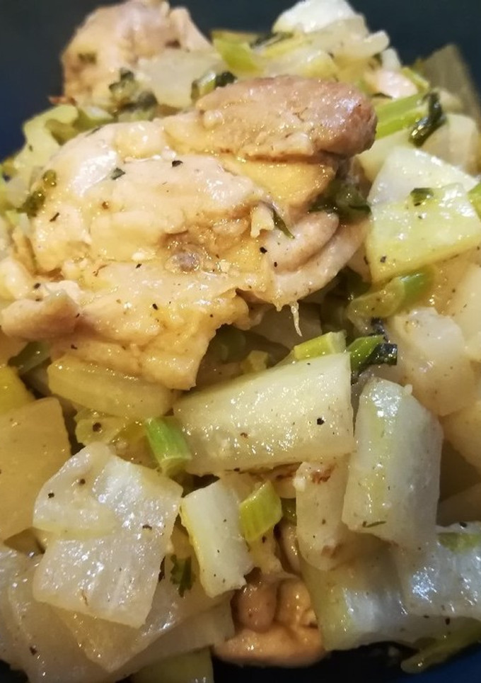 鶏肉と大根の簡単炒め煮-レシピのメイン写真