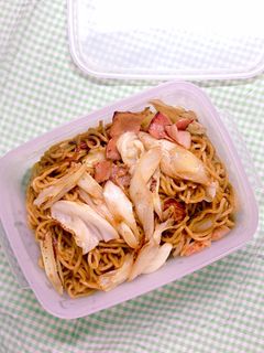 余った生中華麺を焼きそばに♪-レシピのメイン写真