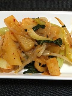 長いもとチンゲン菜のキムチ炒め♪-レシピのメイン写真