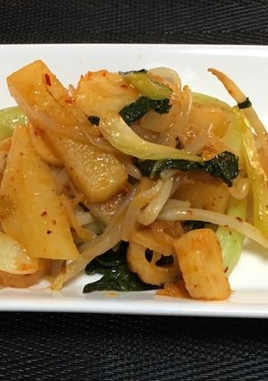 長いもとチンゲン菜のキムチ炒め♪-レシピのメイン写真
