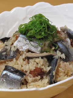 サンマと梅干しの炊き込みご飯-レシピのメイン写真