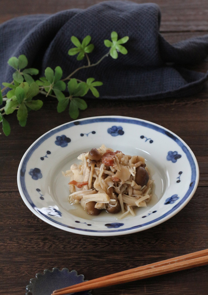 きのこと油揚げの梅煮-レシピのメイン写真
