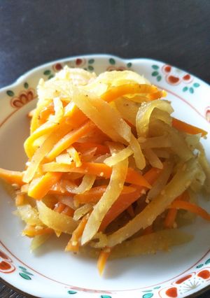 麺つゆだけで☆ヤーコンの炒めもの-レシピのメイン写真