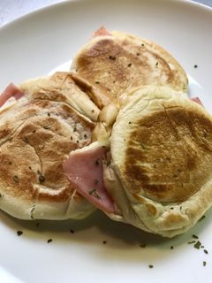 ロールパンでパニーニ-レシピのメイン写真