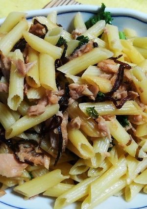 ケールとツナのちゃちゃっと塩昆布パスタ-レシピのメイン写真