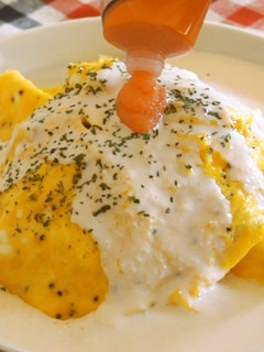 簡単!めんたいクリームソースのオムライス-レシピのメイン写真