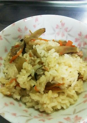鶏ごぼう炊き込みご飯-レシピのメイン写真