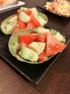 トマトとアボカドのサラダ-レシピのメイン写真