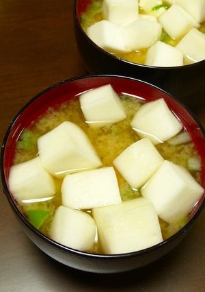 簡単！豆腐とはんぺんのお味噌汁-レシピのメイン写真