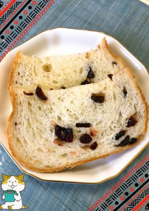 ドライフルーツパン〜2斤〜(o˘◡˘o)-レシピのメイン写真