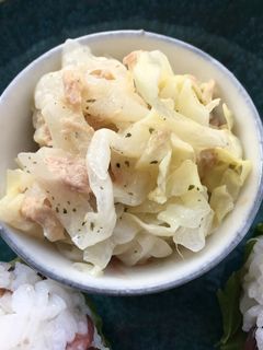 レンジで、キャベツとツナの簡単サラダ-レシピのメイン写真