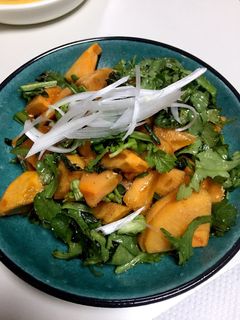 柿と菊菜のサラダ-レシピのメイン写真