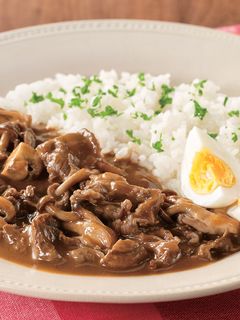 きのこのビーフストロガノフ-レシピのメイン写真