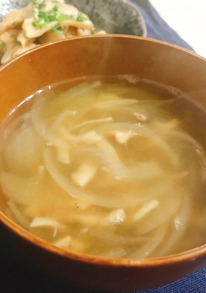 玉葱と椎茸の軸のすまし汁:-)-レシピのメイン写真