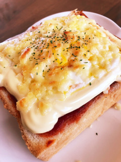 朝食ラピュタパン風エッグチーズトースト-レシピのメイン写真