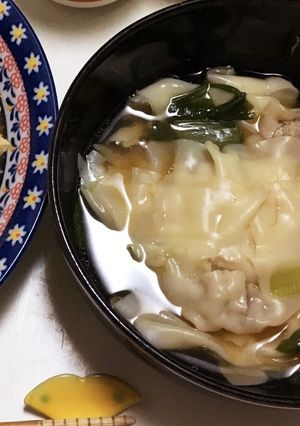 市販のワンタンでワンタンスープ-レシピのメイン写真