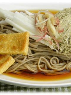 とろろ昆布を添えたぶっかけそば-レシピのメイン写真
