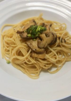 しいたけの和風バター醤油スパゲティ-レシピのメイン写真