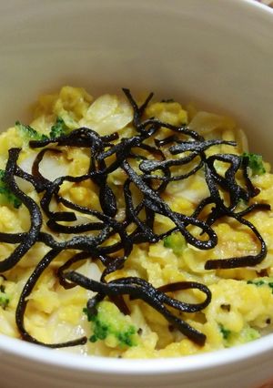 お弁当に♪キャベツ卵チーズ☆塩昆布のせ丼-レシピのメイン写真