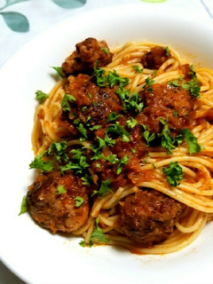 ミートボールのトマトソース煮込みパスタ-レシピのメイン写真