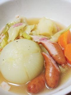 まるっと玉ねぎポトフ-レシピのメイン写真